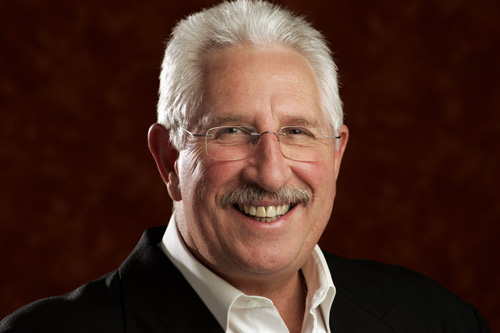 سابق آسٹریلین فاسٹ بولر میکس واکر انتقال کر گئے