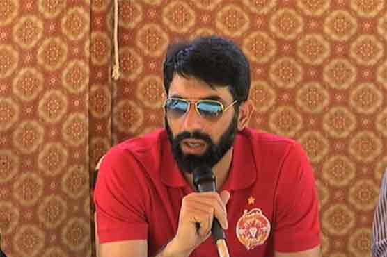 صرف کپتان کو ٹیم کی شکست کا ذمہ دار نہیں ٹھہرایا جا سکتا: مصباح الحق