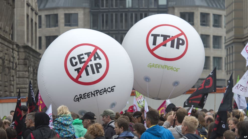 امریکہ اور کینیڈا سے تجارتی معاہدوں کے خلاف یورپ میں مظاہرے