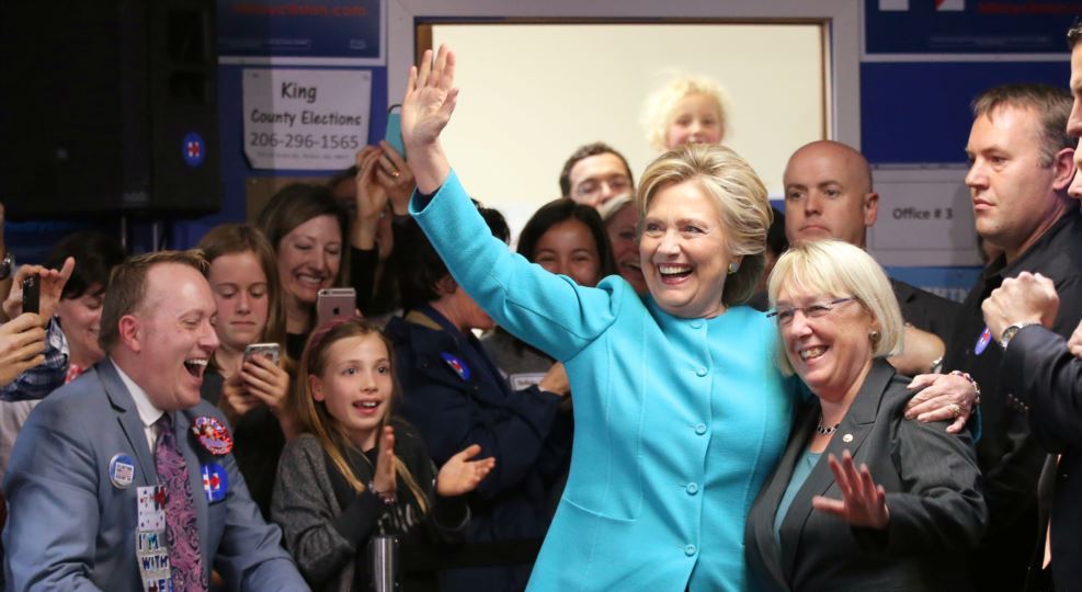 وکی لیکس نے کلنٹن کی تین تقاریر کا متن افشا کر دیا