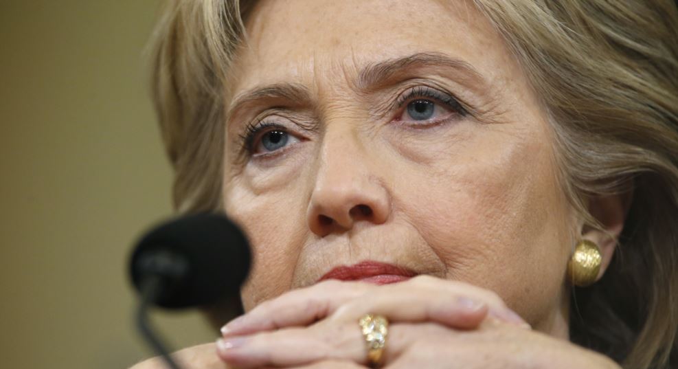 ایف بی آئی پھر سے کلنٹن کی ای میلز کی چھان بین کرے گی