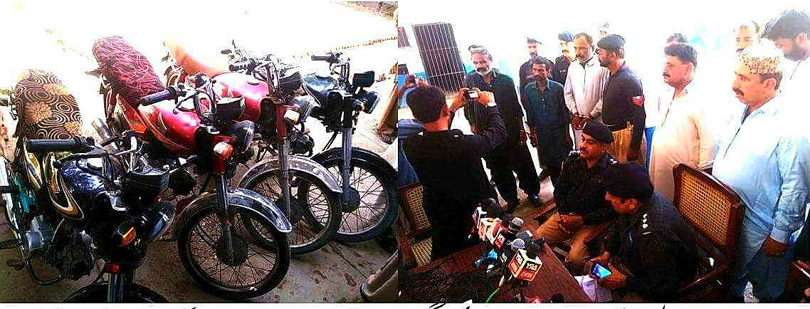 تلہار تھانے کی حدود میں مختلف مقامات پر چھاپے مار کر موٹر سائیکل چوری کرنے والی گینگ گرفتار