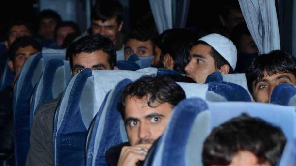 یونان جانے کی کوشش میں ہونے والے تارکین وطن پکڑے گئے