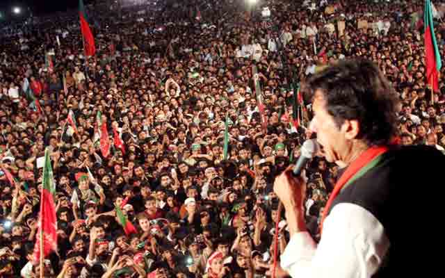 دو نومبر تلاشی، استعفی  یا پھر ناکامی