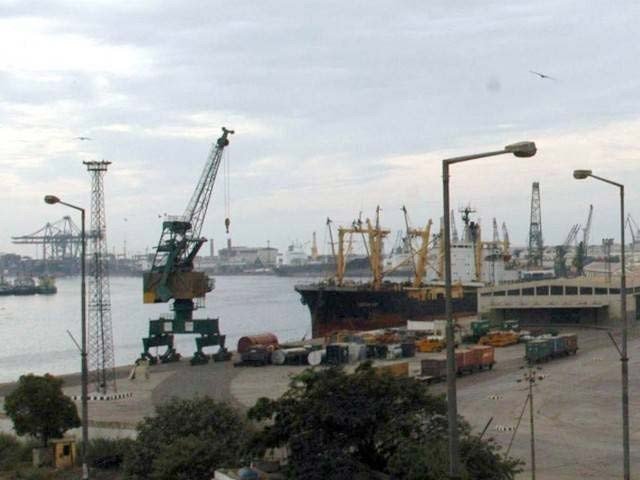 پورٹ قاسم پر کوئلے کی برتھوں کی تعمیر، ماہرین ماحولیات کا اظہار تشویش