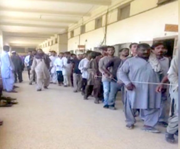 کراچی : ڈبل سواری کے الزام میں گرفتار شہری عدالت پیش