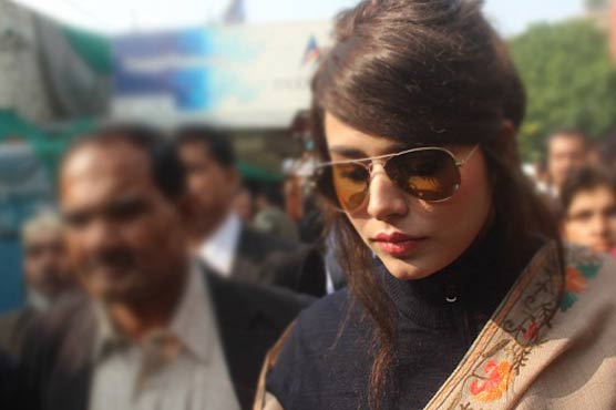 کرنسی سمگلنگ کیس، ایان علی کی غیر حاضری پر عدالت برہم