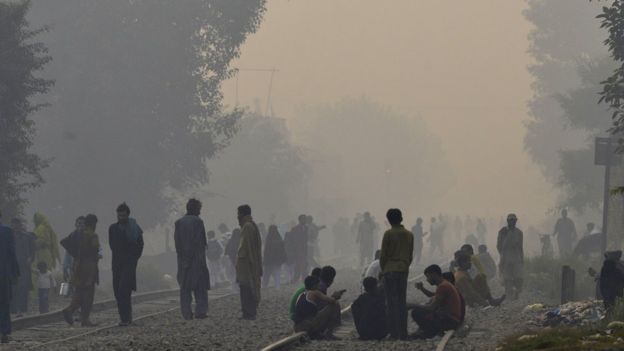 دھند و خراب موسم میں احتیاطی تدابیر پر عمل، سفر و جان محفوظ