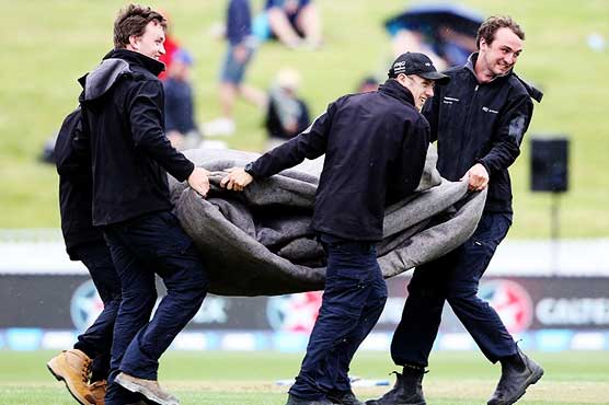 ہیملٹن ٹیسٹ: بارش کے باعث پہلے روز کا کھیل منسوخ