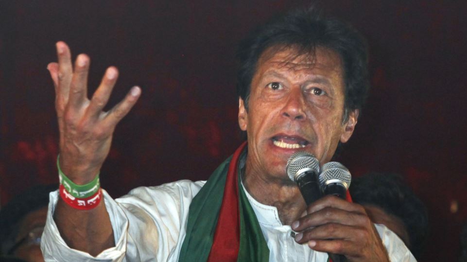 عمران خان کا دھرنا نا دینے کا اعلان