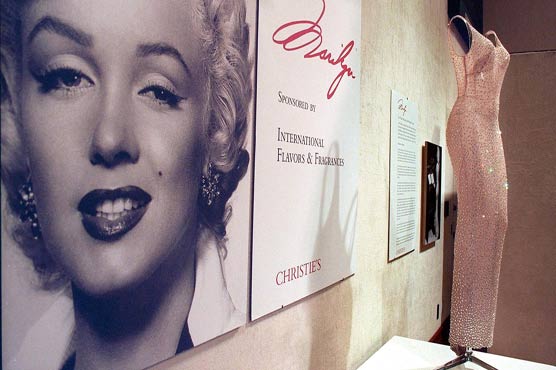 اداکارہ مارلن منرو کا پارٹی ڈریس 48 لاکھ ڈالرز میں نیلام