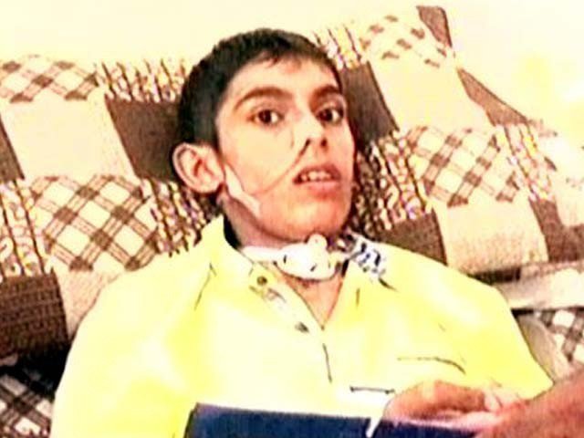 استاد کے تشدد سے طالبعلم لاغر