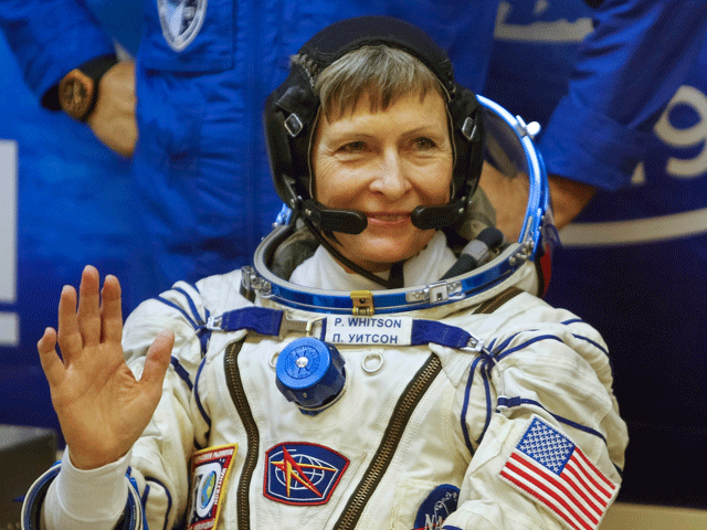 پیگی وٹسن دنیا کی معمر ترین خلاء نورد بن گئیں