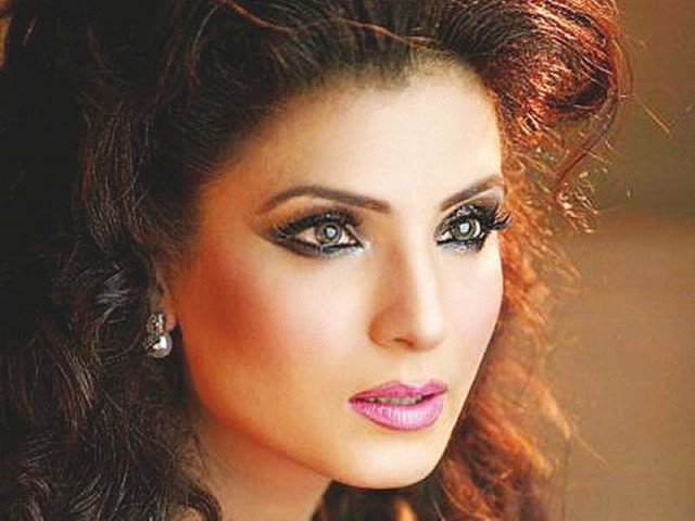 بہت کما لیا اب پیسے کے پیچھے بھاگنے کا شوق نہیں، ریشم