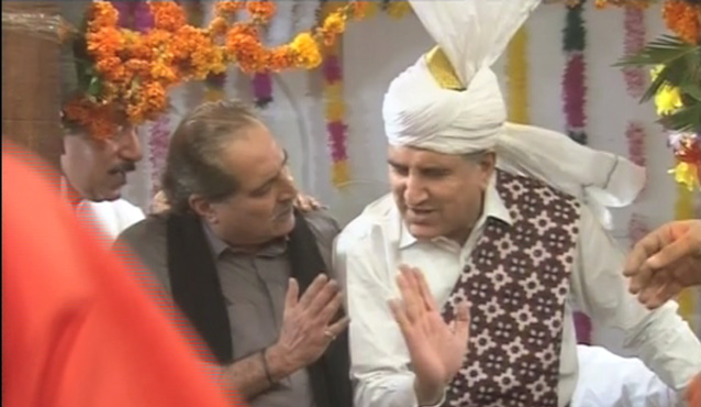 ملتان: حضرت بہائو الدین زکریا کا عرس، شاہ محمود کی بھائی سے تلخ کلامی