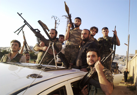 شام : رقہ پر قبضہ چھڑانے کے لیے شامی کردوں کی کارروائی