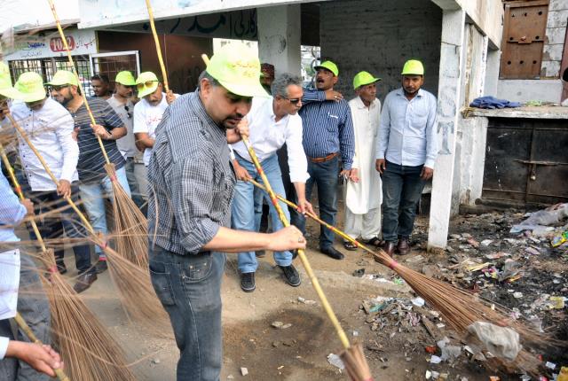 بلدیہ وسطی کی پانچ یونین کونسلوں میں صدروزہ صٖفائی مہم زور شور سے جاری
