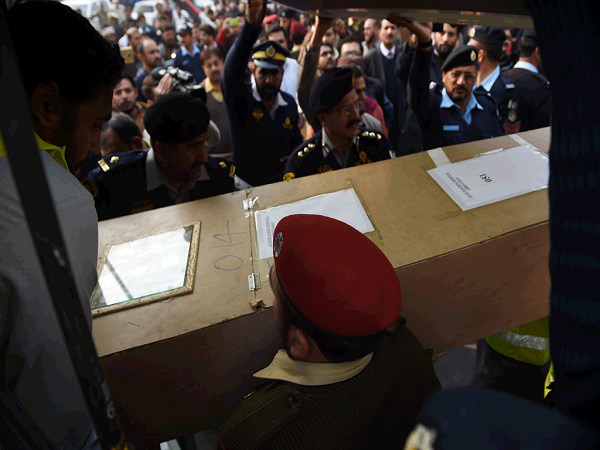 حویلیاں حادثہ، جنید جمشید کی اہلیہ اور کیپٹن صالح یار جنجوعہ کی میتیں لواحقین کے حوالے کر دی گئیں