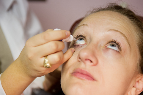 آنکھوں کے سنگین امراض کی 9 علامات