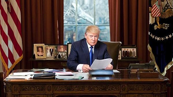 سفارت کار احکامات پر عمل کریں یا ملازمت چھوڑ دیں: وائٹ ہاؤس