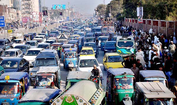 پشاور میں ٹریفک کا ناقص نظام
