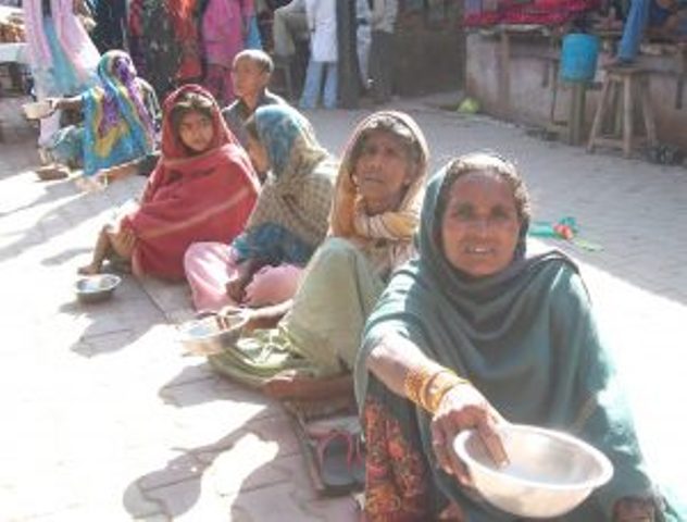 پاکستان میں گداگری کی بڑھتی ہوئی تعداد