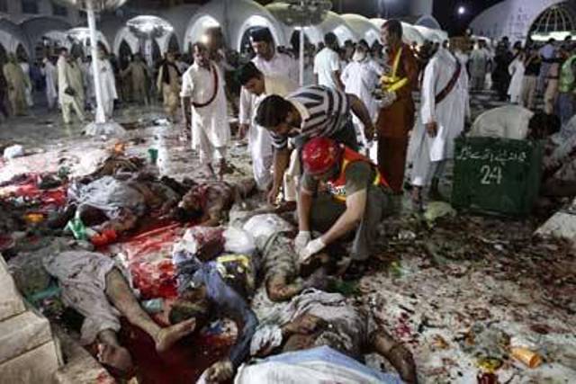 رنگ لائے گا شہدائے وطن کا لہو