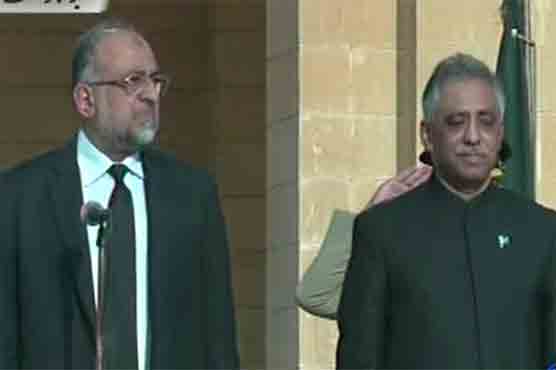 عصمت انور محسود کا گورنر سندھ کا منصب سنبھالنے پر زبیر عمر کو مبارکباد
