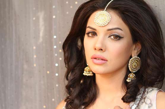 پاکستانی فلمی نغمات کے سر پھیکے پڑ چکے ہیں: سارہ لورین