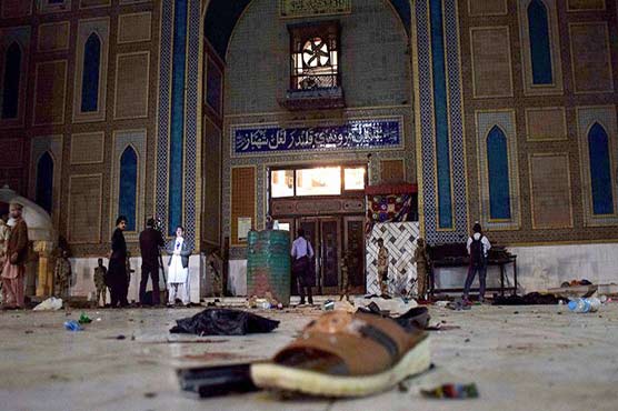 سانحہ سیہون : حملہ آور خاتون تھی یا مرد، تعین نہیں ہو سکا