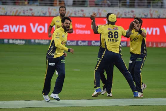 کراچی کنگز کو شکست، پشاور زلمی نے لاہور کا ٹکٹ کٹوا لیا