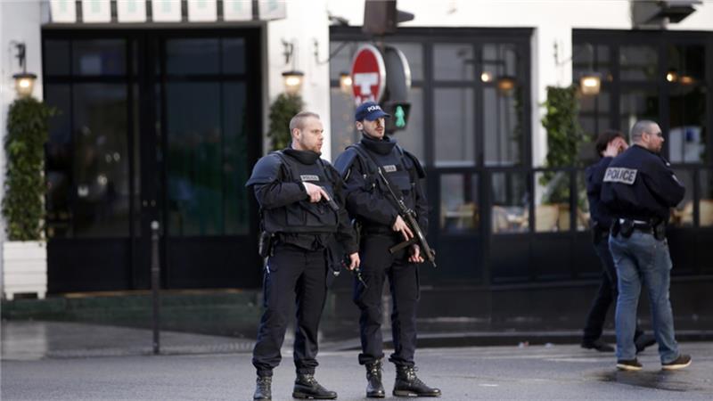 خودکشی یا قتل۔ پیرس گیارہ کے گلی مونترائی سے دو افراد کی لاشیں برآمد