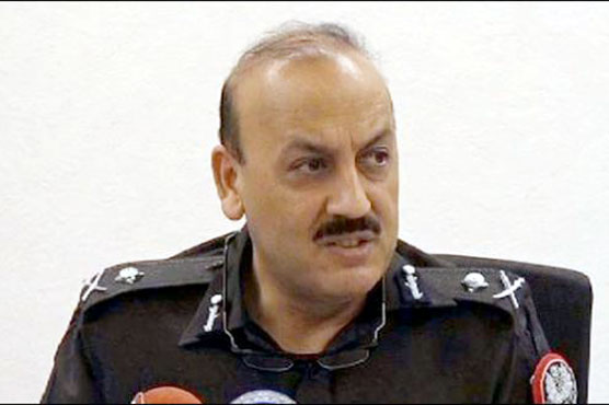 حکومتی فیصلہ معطل، اے ڈی خواجہ آئی جی سندھ برقرار