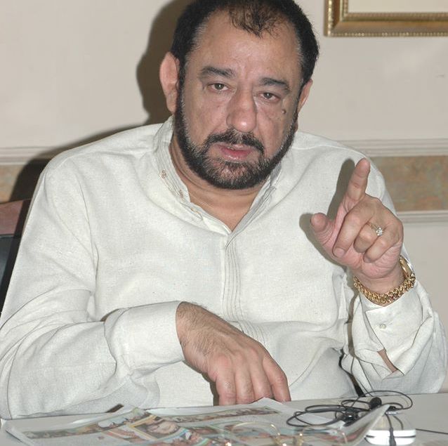 حاجی قیصر امین بٹ کا ڈاکٹر قدیر کے ہمراہ اے کیو خان ہسپتال کا دورہ