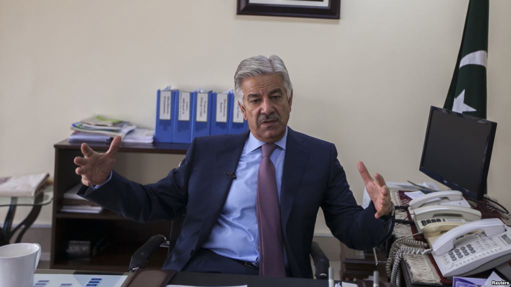 راحیل شریف کو تاحال ’این او سی‘ جاری نہیں کیا گیا: خواجہ آصف