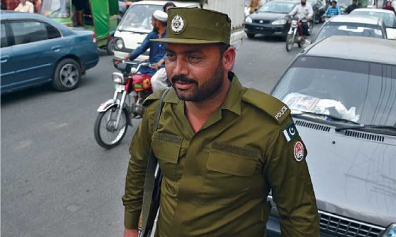 وردی نہیں رویے بدلیں