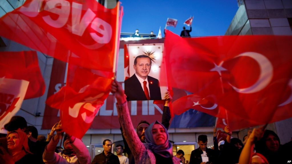 ریفرنڈم میں اردوان فاتح، اپوزیشن کا دھاندلی کا الزام