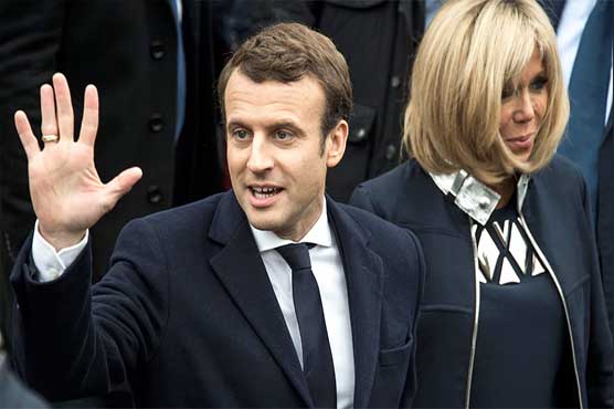اعتدال پسند، یورپی یونین کے حامی ایمینیول میکرون فرانس کے صدر منتخب
