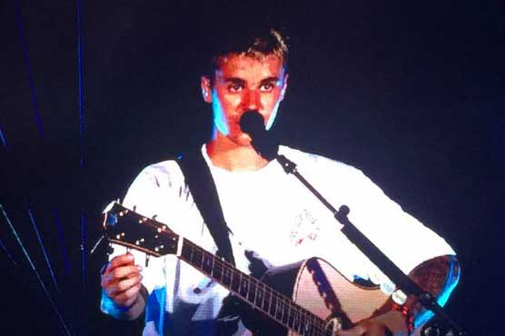 معروف راک سٹار جسٹن بیبر کی بھارت میں لائیو پرفارمنس