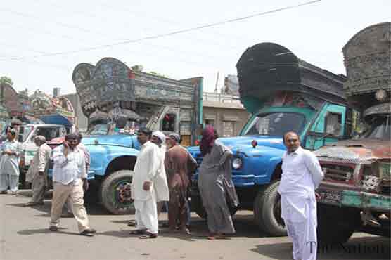مال بردار گاڑیوں کے مالکان کی ہڑتال، تجارت مفلوج، اربوں کا نقصان