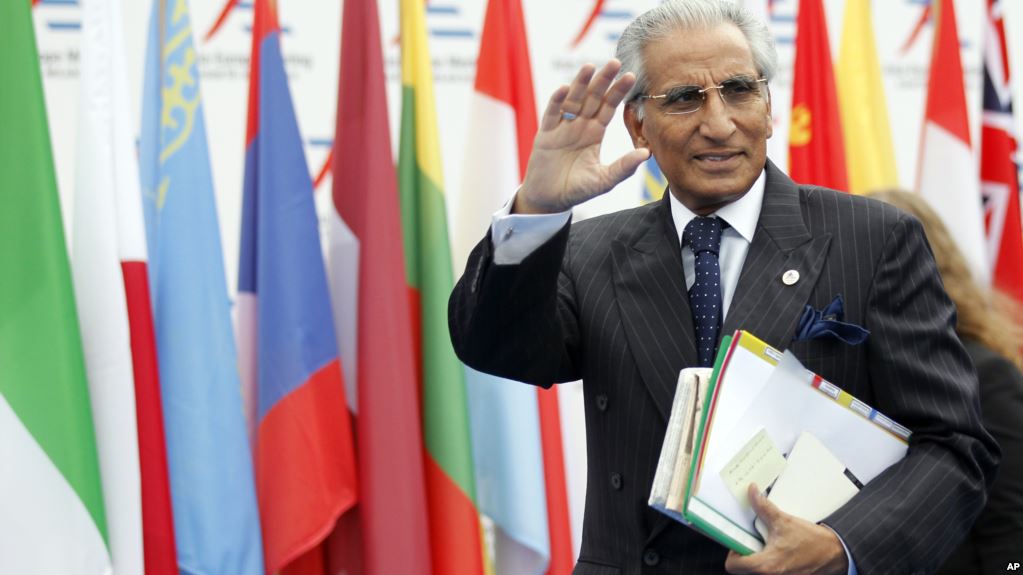 تمام الزامات کو ’مسترد کرتا ہوں‘: طارق فاطمی