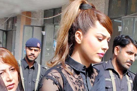 راولپنڈی : مسلسل غیر حاضری پر ایان علی کے وارنٹ جاری