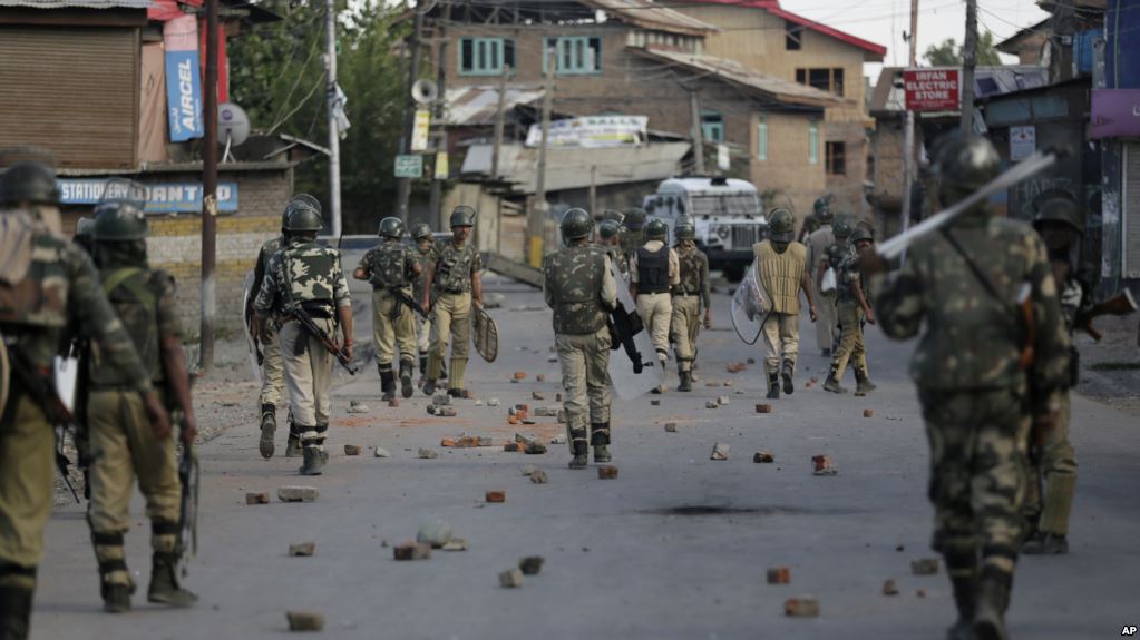 پاکستان کب تک کشمیریوں کے  صبر کا امتحان لے گا