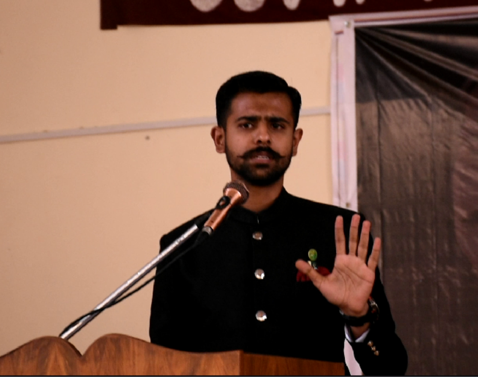 قطر اور سعودی عرب کے تنازعہ سے عالم اسلام کا نقشہ انتہائی خطرناک صورت اختیار کر گیا ہے۔ شہیر سیالوی