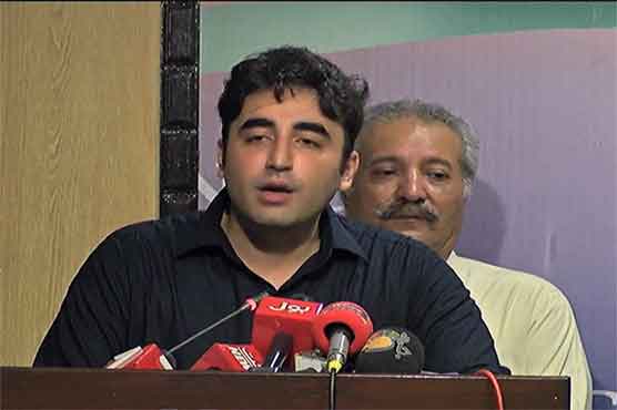 نواز شریف کا رہنا نظام کے لیے خطرہ ہے، جمہوریت کے مفاد میں استعفیٰ دیں۔ بلاول بھٹو زرداری