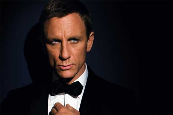 Daniel Craig