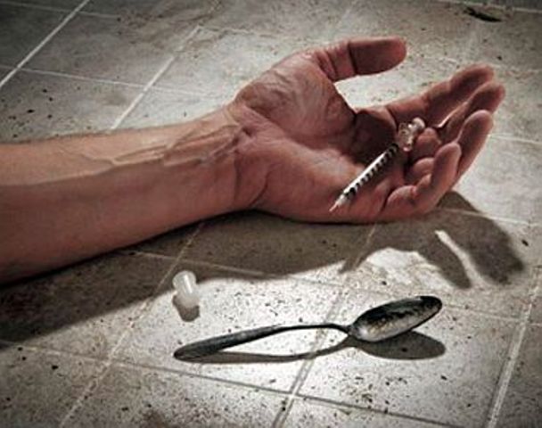 منشیات کا بڑھتا استعمال اور ہماری ذمہ داریاں
