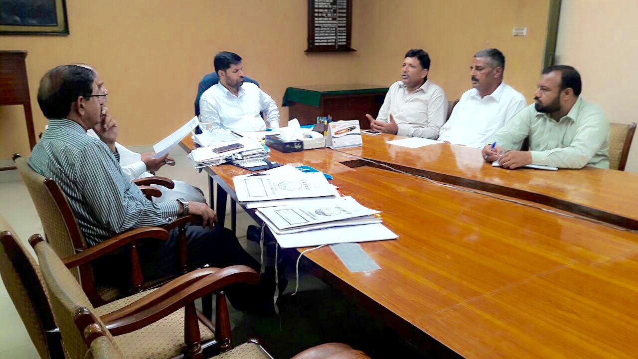 چئیرمین ڈسٹرکٹ کونسل چوہدری محمد علی تنویر کی گیپکو چیف چوہدری اکرم سے خصوصی ملاقات