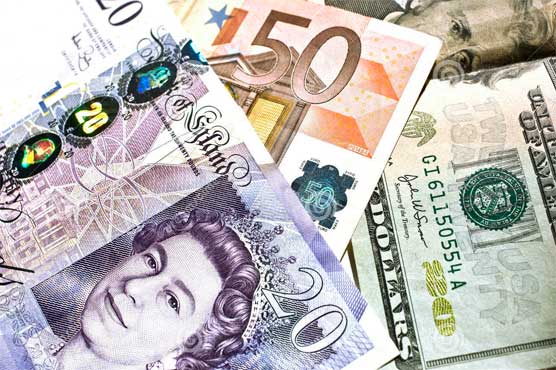 مانگ میں کمی، ڈالر 20 پیسے، پاؤنڈ 70 پیسے سستا