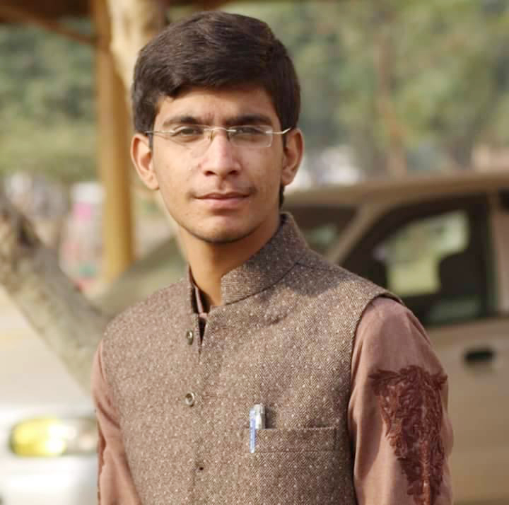 یونیورسٹی آف گجرات کے شعبہ مینجمنٹ سائنسز کے طالبعلم حافظ عمر بس حادثے میں جاں بحق